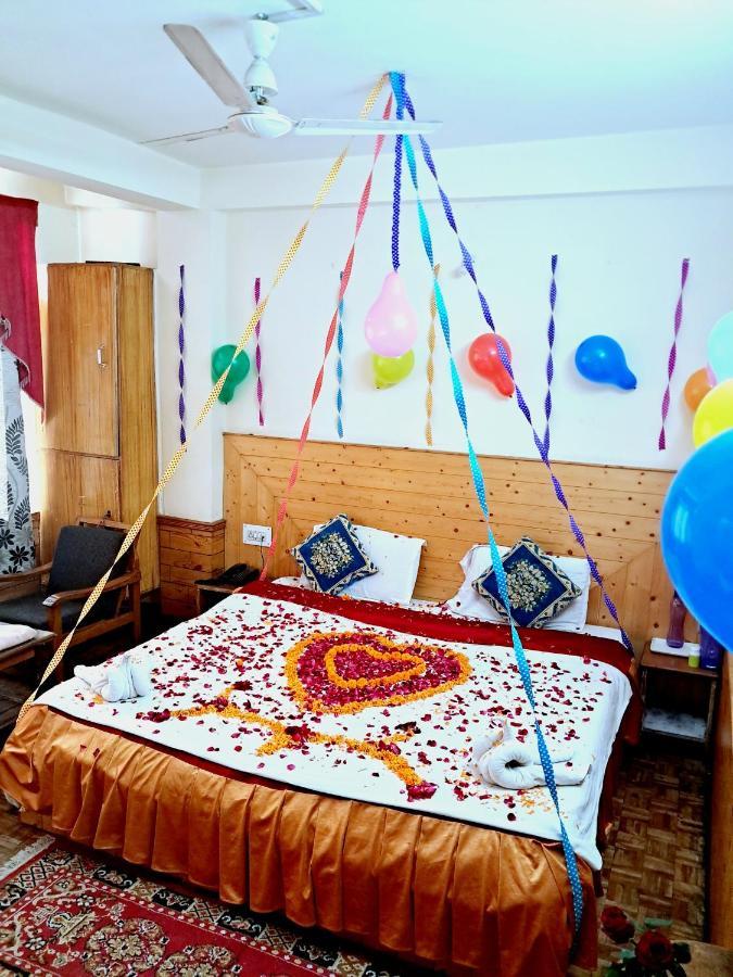 Hotel Snow Mountain Mall Road Manali  Luaran gambar