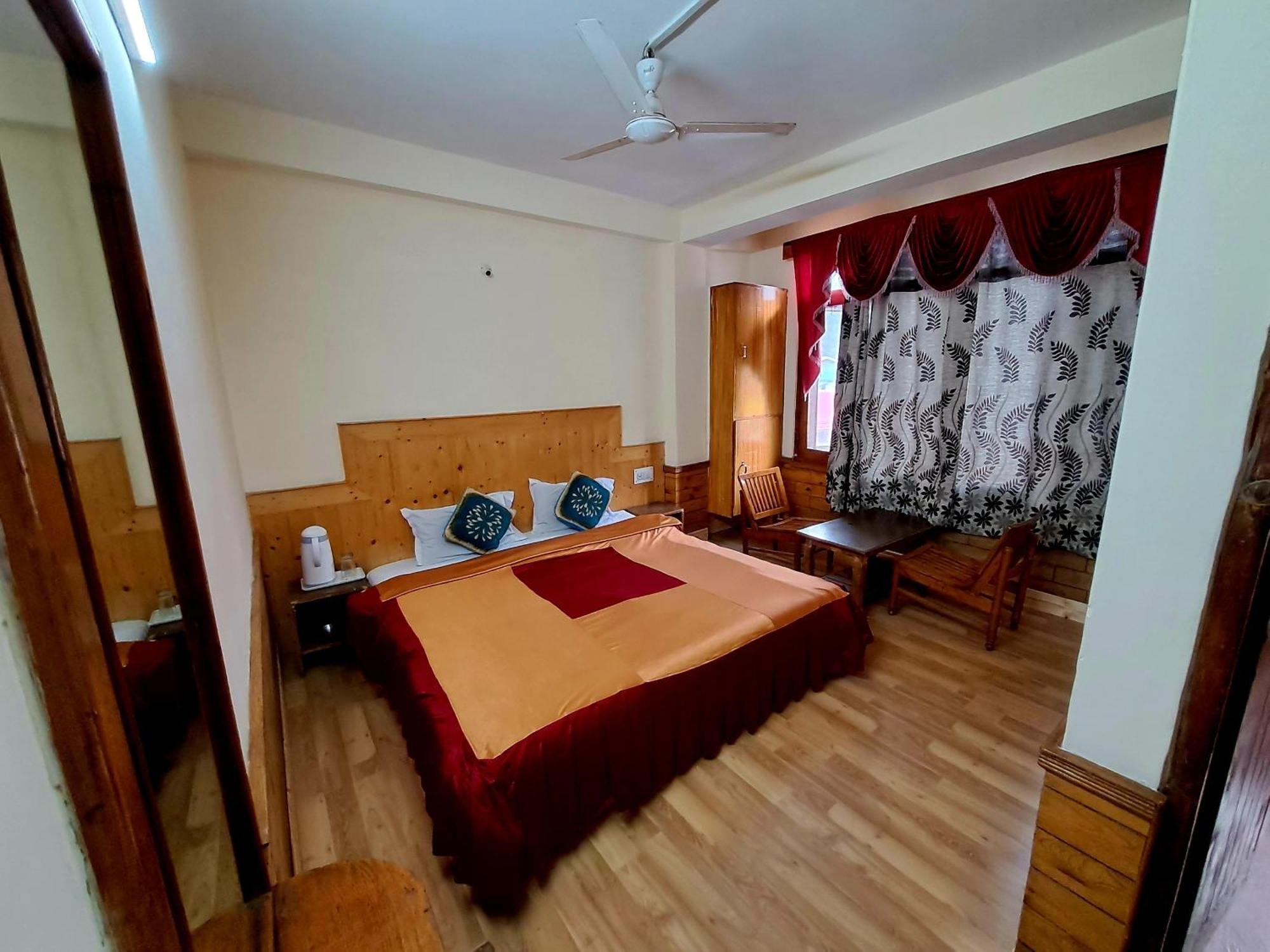 Hotel Snow Mountain Mall Road Manali  Luaran gambar